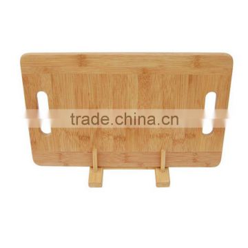 chopping board with stand