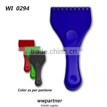 Translucent Plastic Snow Scraper / Plastic Scraper with Handle