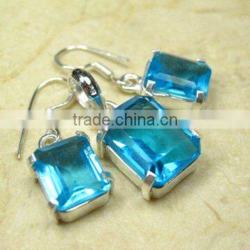 Pendant Earring Set