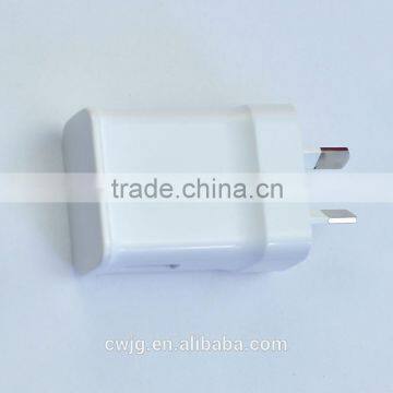 Portable Phone Charging Station White / Black Color Multi Port Usb Chargers 2a 3a for Samsung