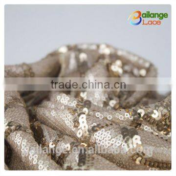 2015 fashionable newest design guangzhou made double stitch sequin fabric