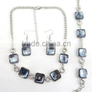 New design good looking fashion american diamond necklace sets