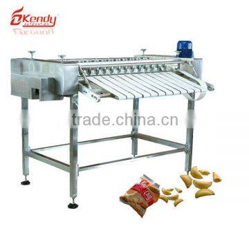 Dumpling shape hollow biscuit making machine