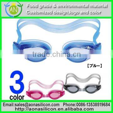 SWIMMING GOGGLES WITH SILICONE ANFI-FOG LENS AVAILABLE