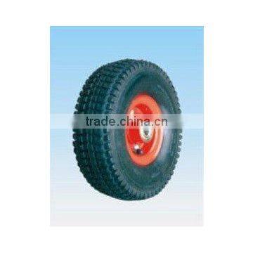 PNEUMATIC WHEEL