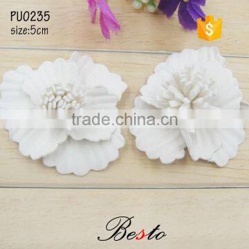 Factory cheap pu small white baby shoe flower for shoe decoration