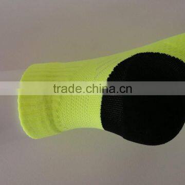 Factory Custom Logo Sport Coolmax Cycling Compression Athletic Socks Men photo-2