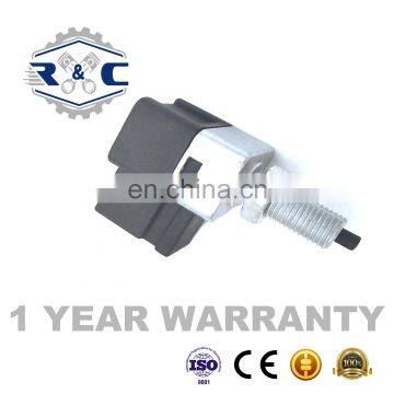 R&C High Quality Auto Brake Lighting Switches 93810-38000 For Hyundai Tucson Sonata XG350 2.0L-3.5L l4 Car Braking Light Switch photo-3