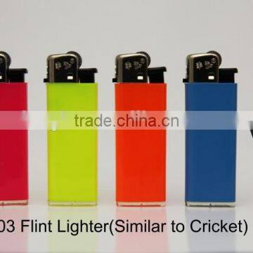 ISO9994 Similar to Mini BIC&l Ike Cricket Disposable Plastic Cigarette Lighter photo-2