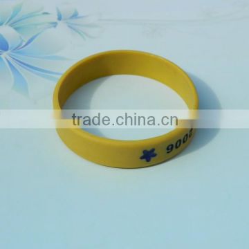 Custom rubber wristband cool men's silicone bracelet with logo