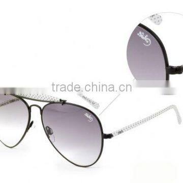 Fashion Sunglasses Selecting Attractive