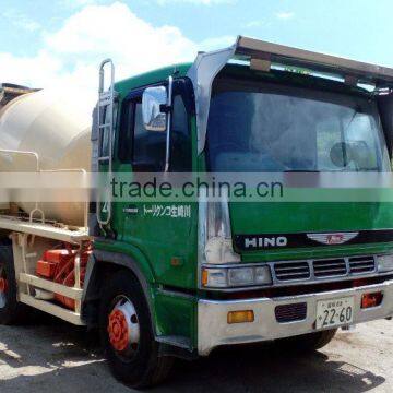 USED HINO MIXER