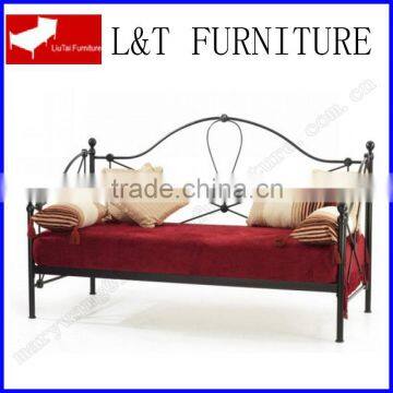 Comfortable 2016 divan bed design metal day bed