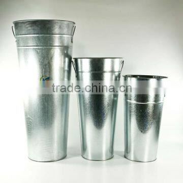 Set of 3 galvanized french flower planters