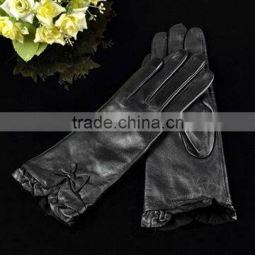 Noble Fashion Bowknot is Lace Stock Sheepskin Grils Leather Gloves