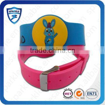 Leader China Manufacture Of EM / MF / UHF Adjustable silicone/pvc rfid uhf wristband