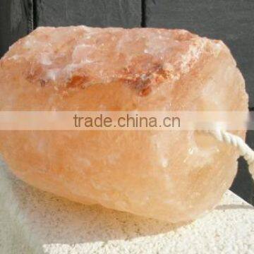 Himalayan Salt on rope for Animal Feed / Natural Himalayan Rock Crystal Cattle Salt Lick Pakistan