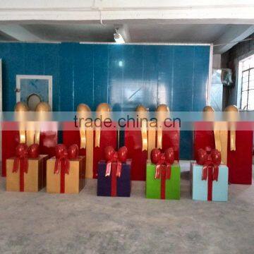 FRP Christmas gift box decoration