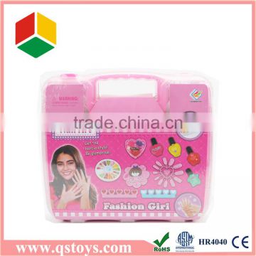 Fashion girl beauty make up set toy in handle box