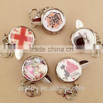 2016 New Design Personal Portable Hanging Stainless Steel Ashtray photo-2