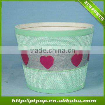 Cheap Heart design Wooden Flower Pot for home and garden