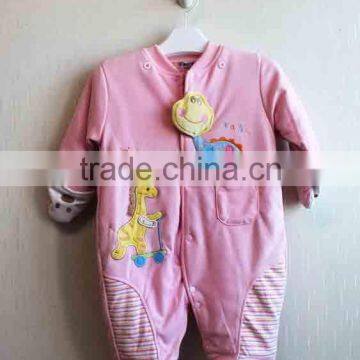 Wholesale Lovely Design Pretty New Born Winter Romper 100% Cotton Knitted Baby Coat With Hood A25-31641