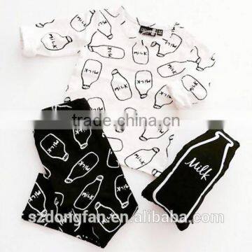 Lovely Milk Bottle Printed 2017 New Design Carters Baby Clothing Set photo-2