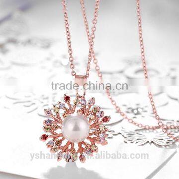 Natural Pearl Inlaid Rose Gold Pendant Necklace photo-4