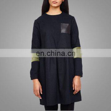 China Suppliers OEM Service With Wholesale Price Black Stitching Coat Girl's Wear Europe Loose Tops photo-2