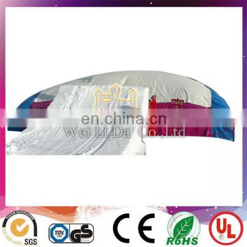 Custom inflatable air bag for snowboard with separate chambers