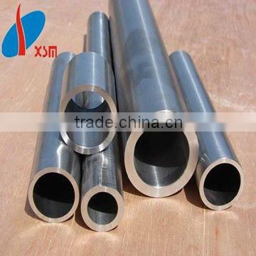 Seamless titanium pipe