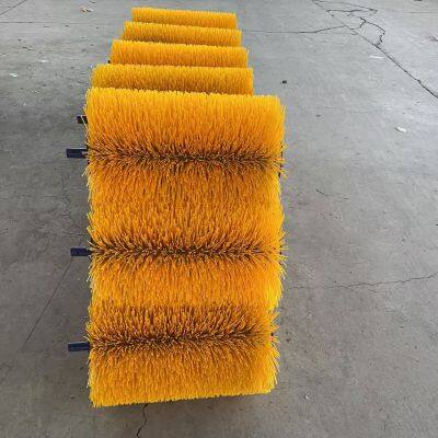 Metal Frame Electric Cow Brush Machine Dairy Farm Equipment for Cow Body Cleaning and Massage for Ranch and Farm