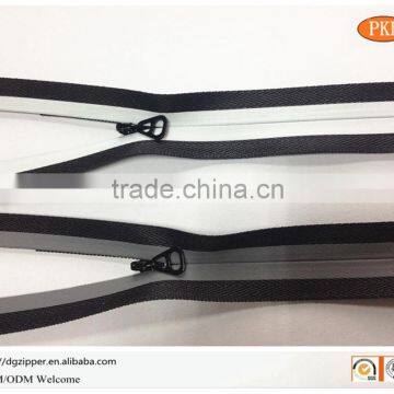 Close End Invisible waterproof Zipper with PU stripe