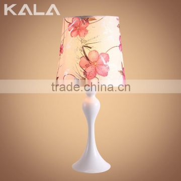 2016 CE certificate wooden tripod standing table lamp with fabric lampshade zhongshan lighting