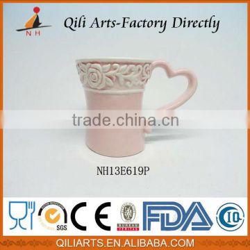 wholeale ceramic mugs with heart shaped handle