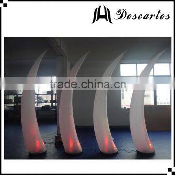 Wholesale lighted inflatable curve cone/shiny advertising ivory/decorative wedding pillars for sale