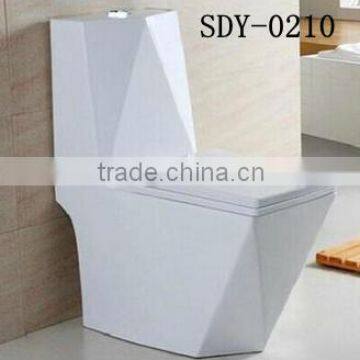 Hot sale in Middle East ceramic toilet wc bowl bathroom toilet s-trap 250mm one piece washdown toilet