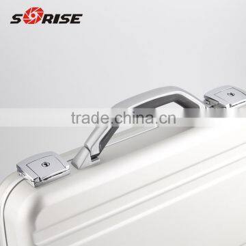 Sunrise Guangdong Supplier ODM Combination Lock Hard Side Professional Makeup Case photo-4