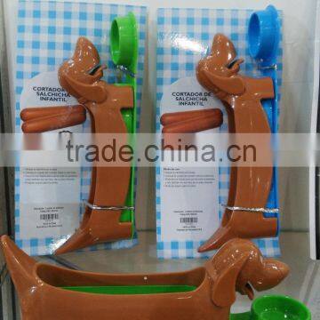 Dachshund Shaped Hot Dog Cutter, Kids Food Slicing Device