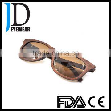Hot Sell Silkscreen Printing Logo UV400 Polarized Wooden Sunglasses