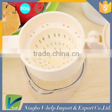 Vintage Hand Press Manual Juicer Squeezer photo-2