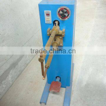 Spot welding machine