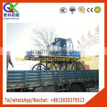 Self-propelled paddy field Spraying machine