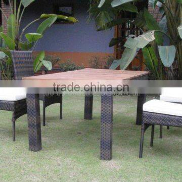 2012 Garden Dining Table Set/ 5 pcs PE rattan dining set/ Garden sets