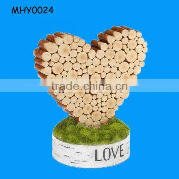 Love shaped resin special novel Wedding Table Decoration