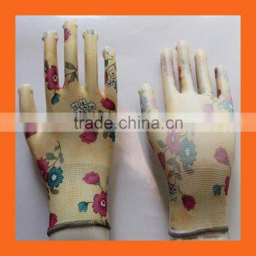 Polyester Shell Women Garden Gloves With PU Coated Palm Dip