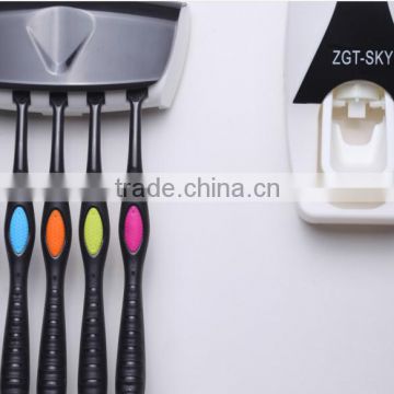 New Design Cute and lovely wall mounted plastic Toothbrush Holder