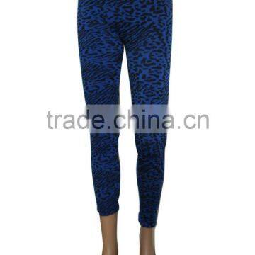 The most popular women long leggings jacquard design