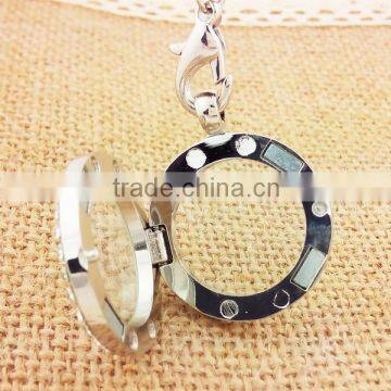 Christmas day silver floating lockets