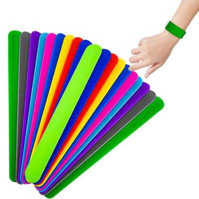 Best Seller Any Occasion Custom LOGO Silicone Slap Wristband Easy to Clean Comfortable Wedding Gift Silicone Snap Bracelet